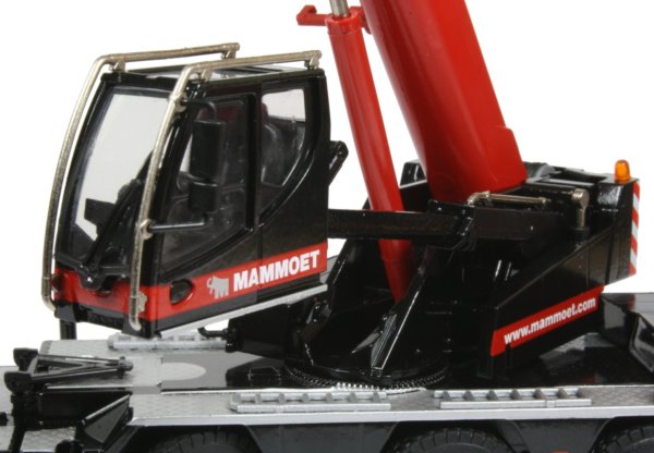 Liebherr LTC1045 Mobile Crane in Mammoet Colours