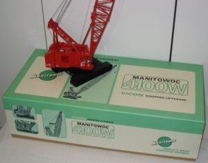 Manitowoc 4100 lift crane