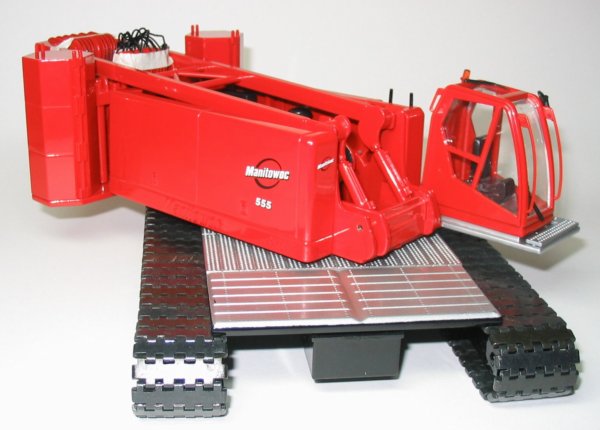 Manitowoc 555 Crawler Crane