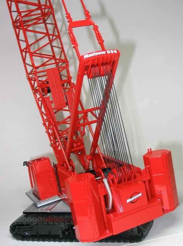 Manitowoc 555 Crawler Crane