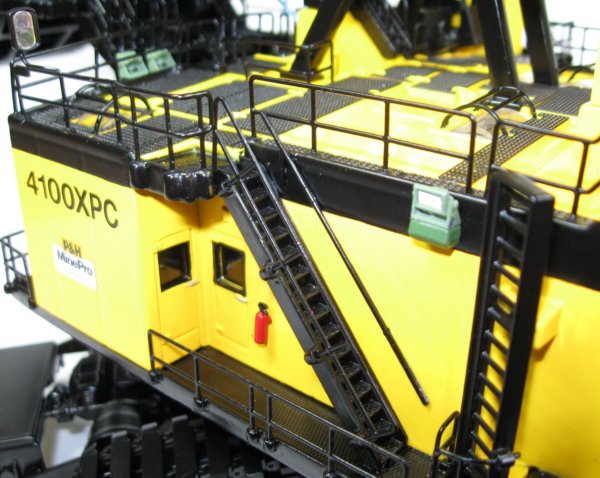 Miniature Construction World - P&H 4100XPC Rope Shovel