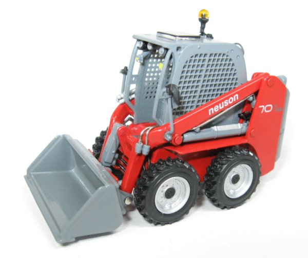 Neuson 701 Skid Steer Loader