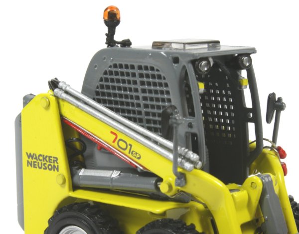 Wacker Neuson 701SP Skid Steer