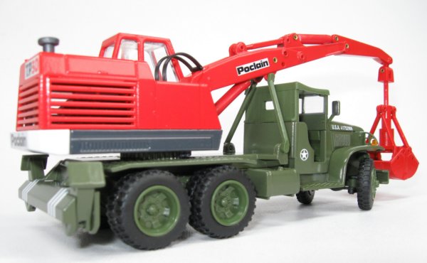 Poclain TP30 on U.S Army GMC Chassis