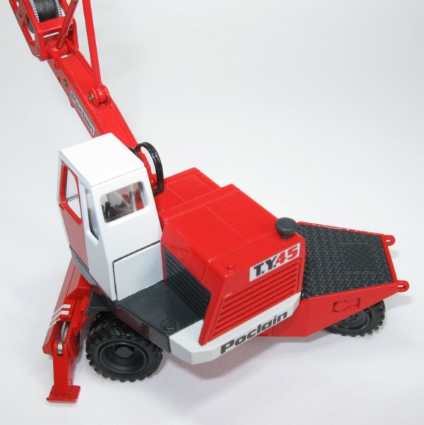 Poclain TY45 with lattice crane boom
