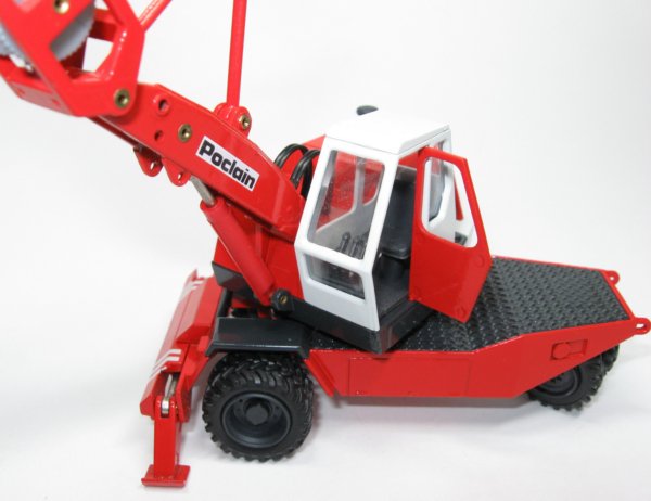 Poclain TY45 with lattice crane boom