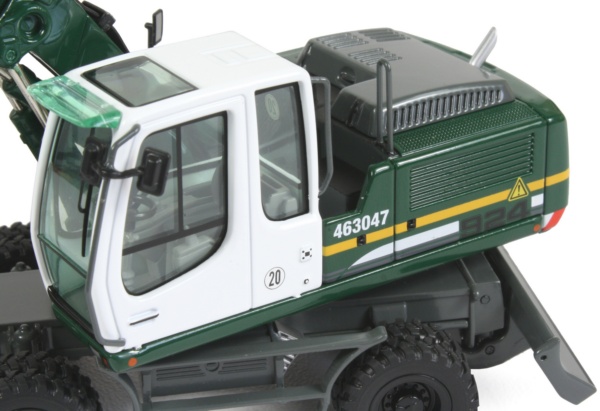 Liebherr A924C - Brodbeck