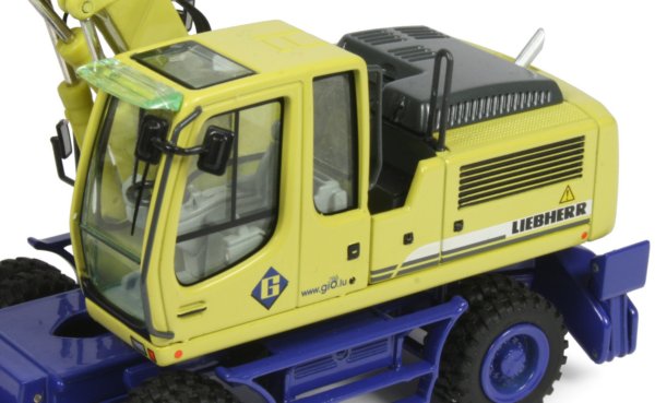 Liebherr A924C Wheeled Excavator