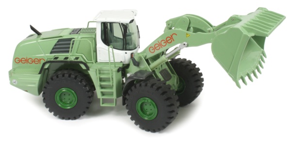 Liebherr L586 Wheel Loader