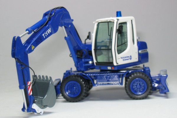 Liebherr A309 "THW"