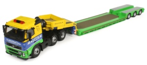 Volvo FH with Nooteboom Trailer