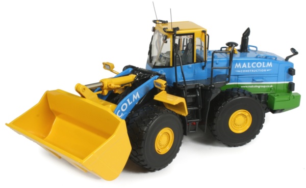 Komatsu WA500 Wheel Loader