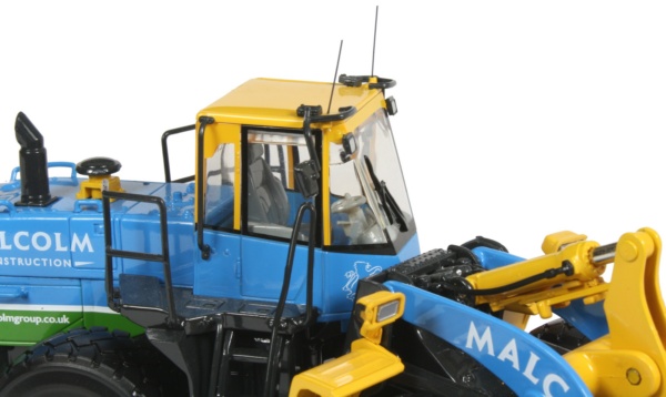 Komatsu WA500 Wheel Loader