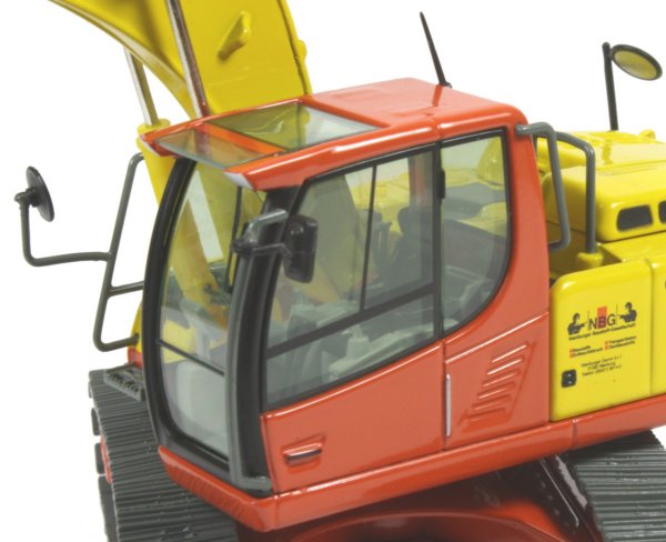 Liebherr R916 Tracked Excavator