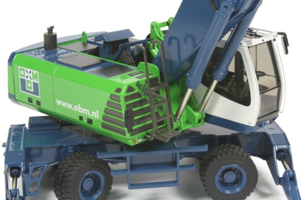 Sennebogen 835M Material Handler