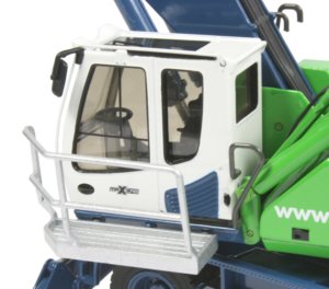 Sennebogen 835M Material Handler