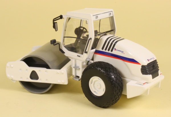 Hamm 3412 Single Drum Compactor