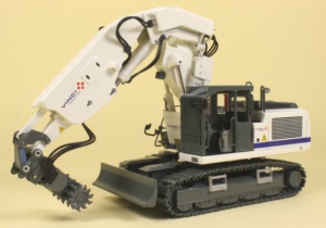 Liebherr R944C