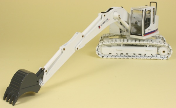 Liebherr R924 Compact - Eurovia