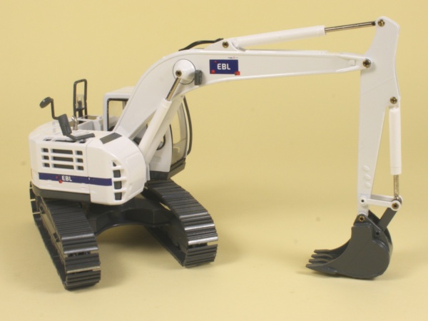 Liebherr R924 Compact