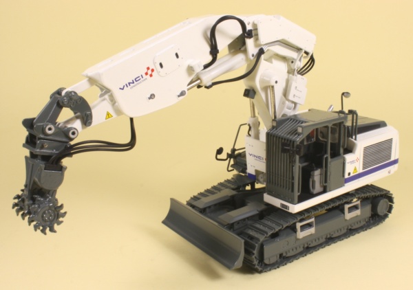 Liebherr R944C Tunnelling Excavator