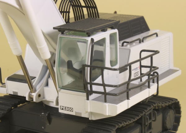 Liebherr R984C Tracked Excavator