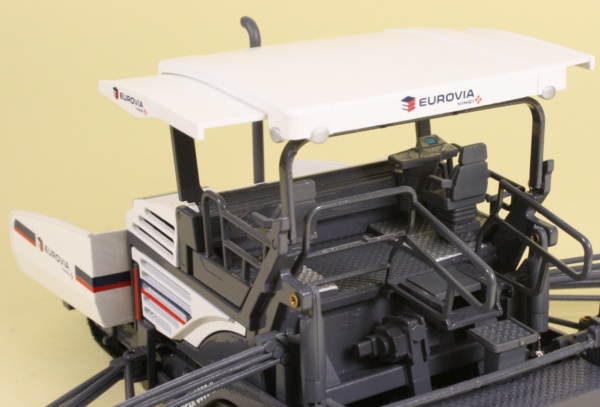 Vogele Super 3000-2 Tracked Paver