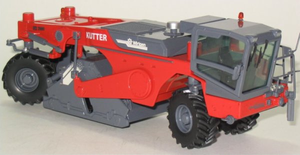 Wirtgen WR2000 recycler in "Kutter" livery