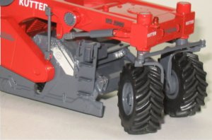 Wirtgen WR2000 recycler in "Kutter" livery