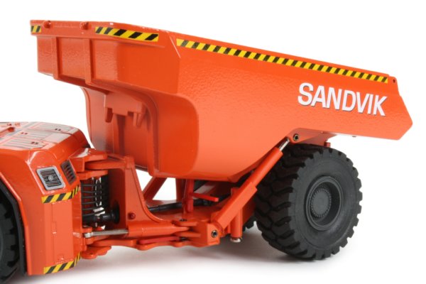 Sandvik TH663 Underground Hauler