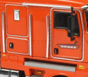 Drake 4x8 Swing Wing Trailer with Kenworth K200