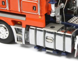 Drake 4x8 Swing Wing Trailer with Kenworth K200