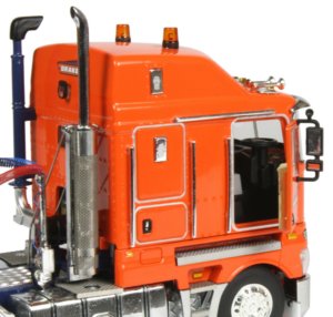 Drake 4x8 Swing Wing Trailer with Kenworth K200