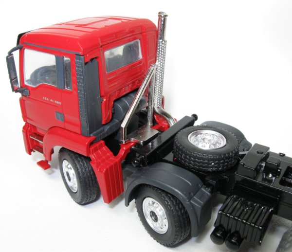 MAN 4-axle dump truck