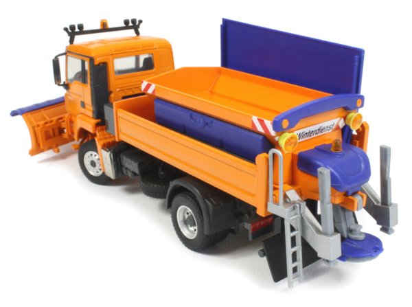 MAN 2-Axle Truck with Plow & Gritter