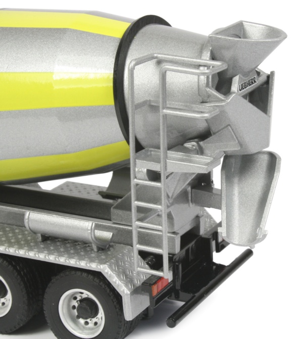 Liebherr HTM1204 on MAN Chassis