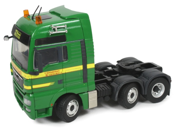 MAN TGX with Nooteboom 3XL Teletrailer