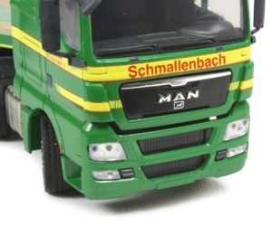 MAN TGX with Nooteboom 3XL Teletrailer