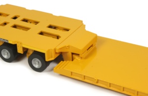 MAN TGX XXL with Goldhofer Drop-Centre Trailer