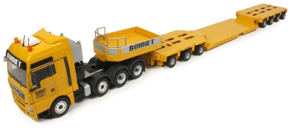 MAN TGX XXL with Goldhofer Drop-Centre Trailer