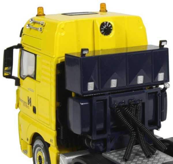 MAN TGX XXL Tractor