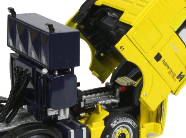 MAN TGX XXL Tractor