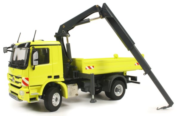 Actros MP3 4x4 Truck