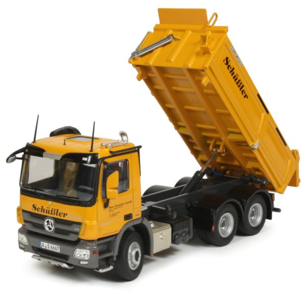 Mercedes-Benz Actros 3-axle tipper