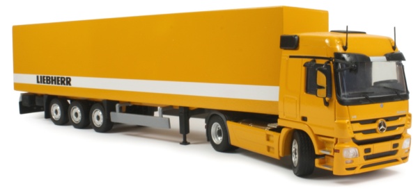 Actros Tractor with 3-axle Box Trailer