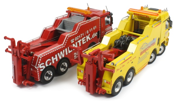 Actros MP3 with Brechtel recovery body