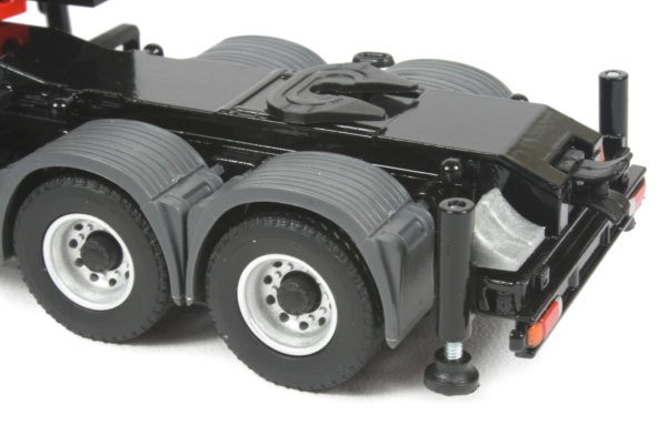 Actros truck with Palfinger PK53002-SH crane