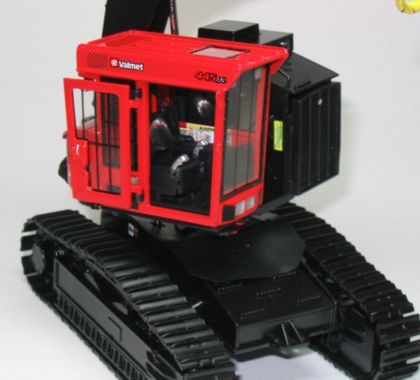 Valmet 445EXL Tracked Harvester