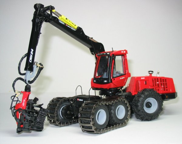 Valmet 941 wheeled harvester