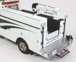 Peterbilt 335 Mechanics Truck (Vermeer)